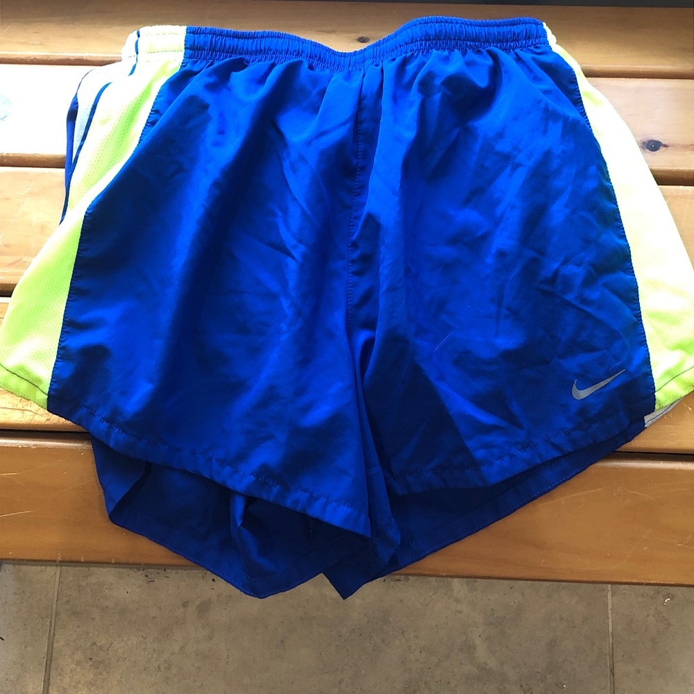Nike 5” running shorts